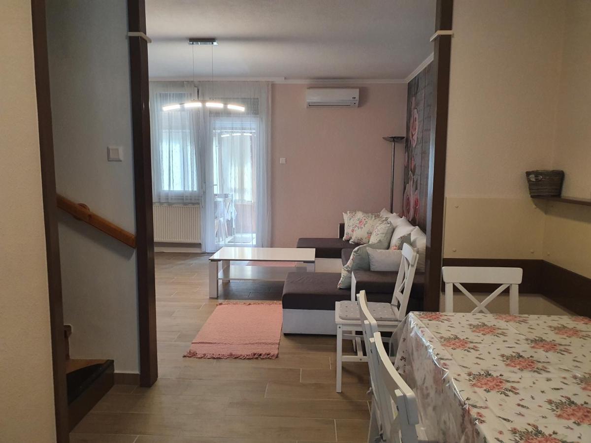 Flower Apartment Hévíz Extérieur photo